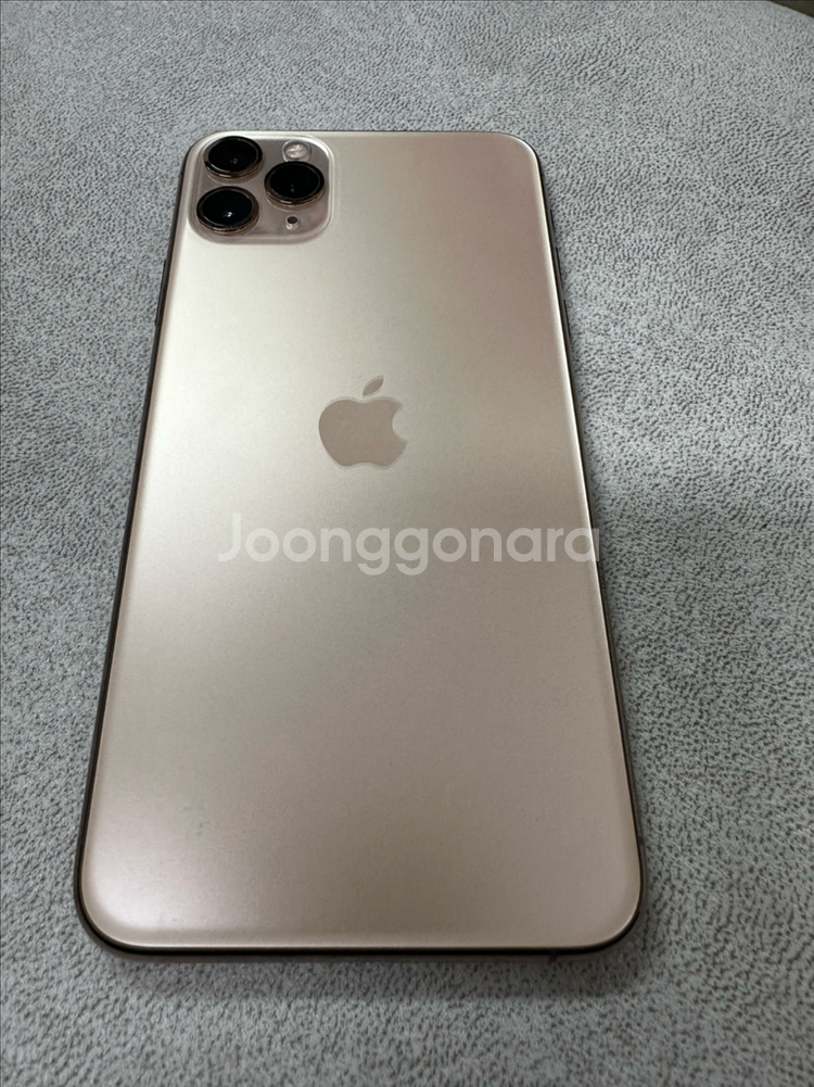 아이폰 11 프로맥스 256GB 골드색상 팝니다--0