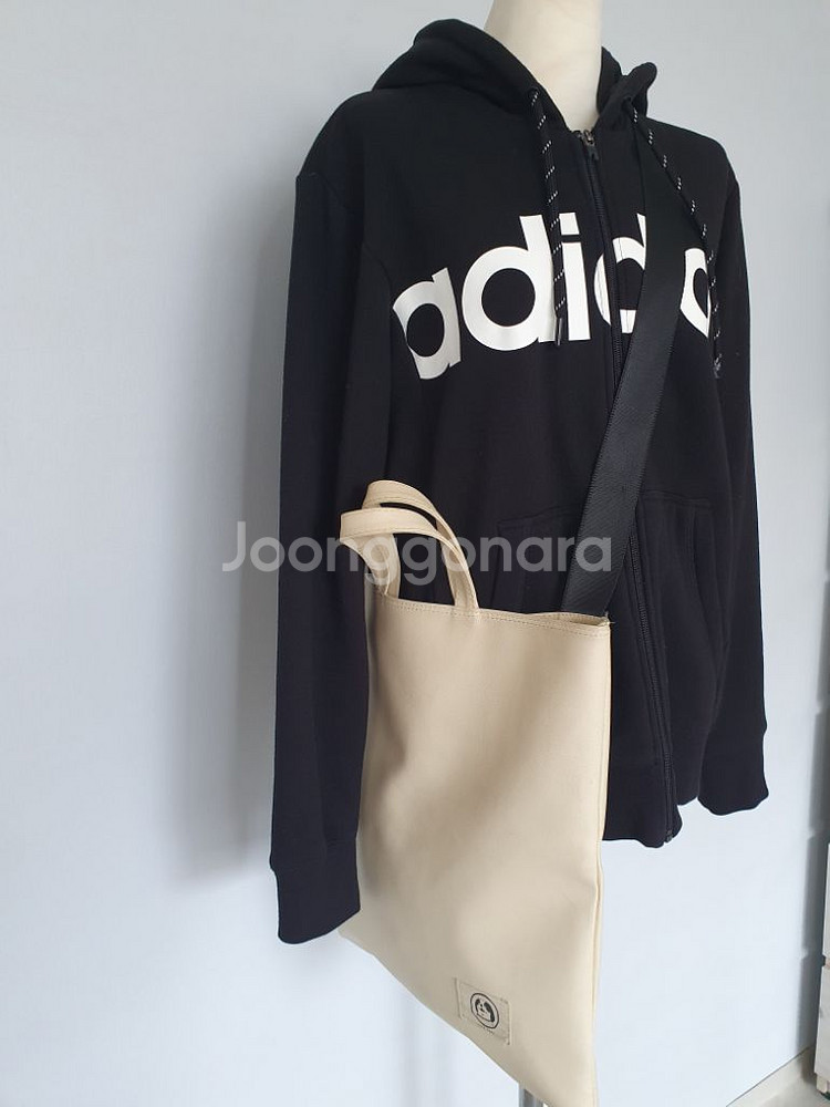 (상태양호)크로스 도트 숄더 가방--3