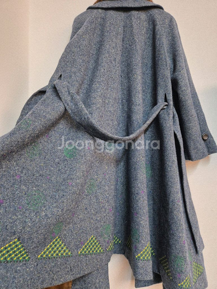 SJ SJ 케이프 스타일 롱 코트 모100--12