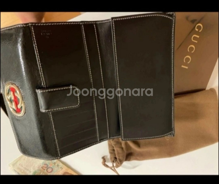구찌 에나멜 가죽 장지갑--3