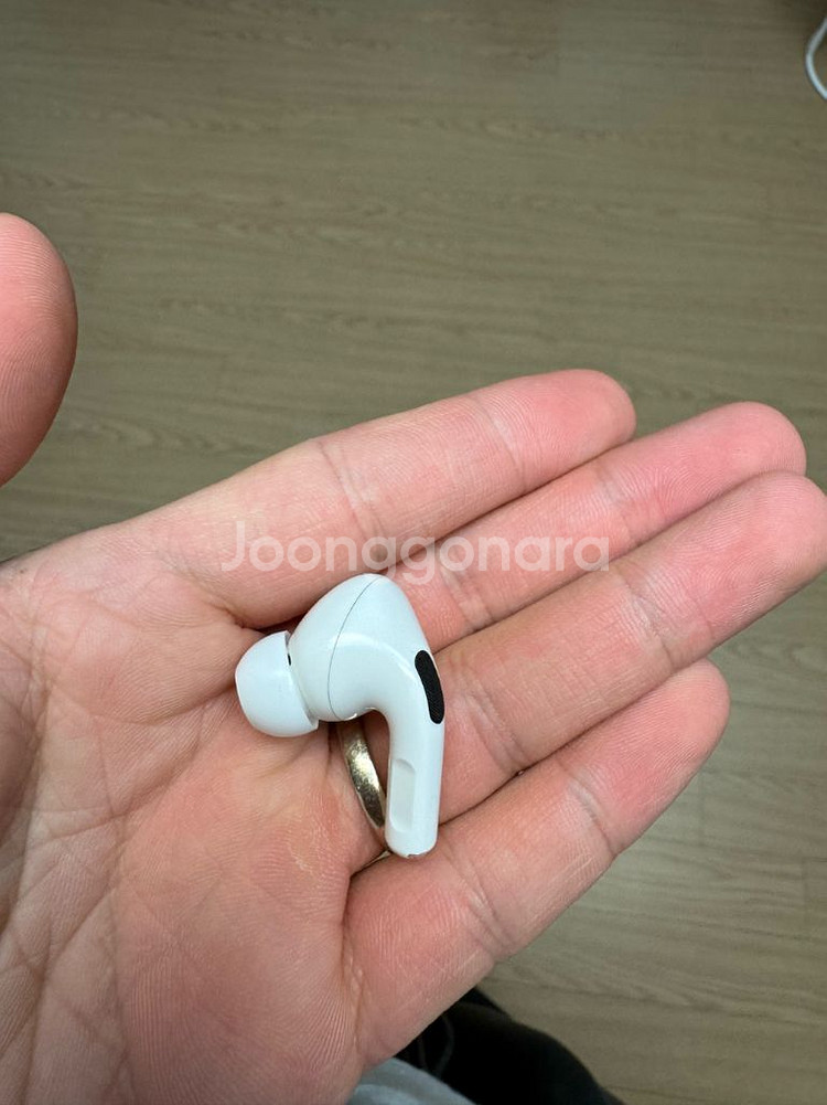 애플에어팟프로2세대 왼쪽A급 8핀팔아요--0