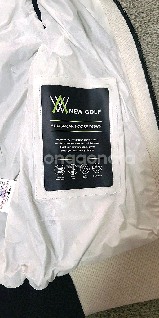 어뉴 새재품 여성용 구스다운 베스트 판매해요--7