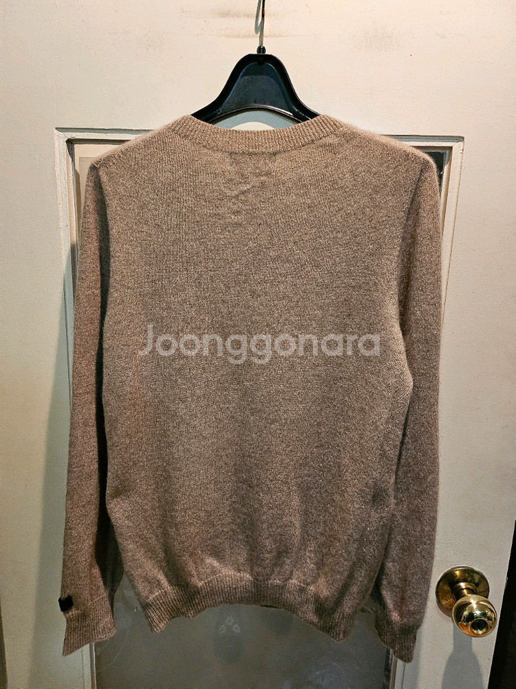 르투와 캐시미어100 니트 스웨터 66--3