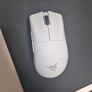 레이저 데스에더 v3 pro