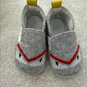 펜디 베이비 슈즈