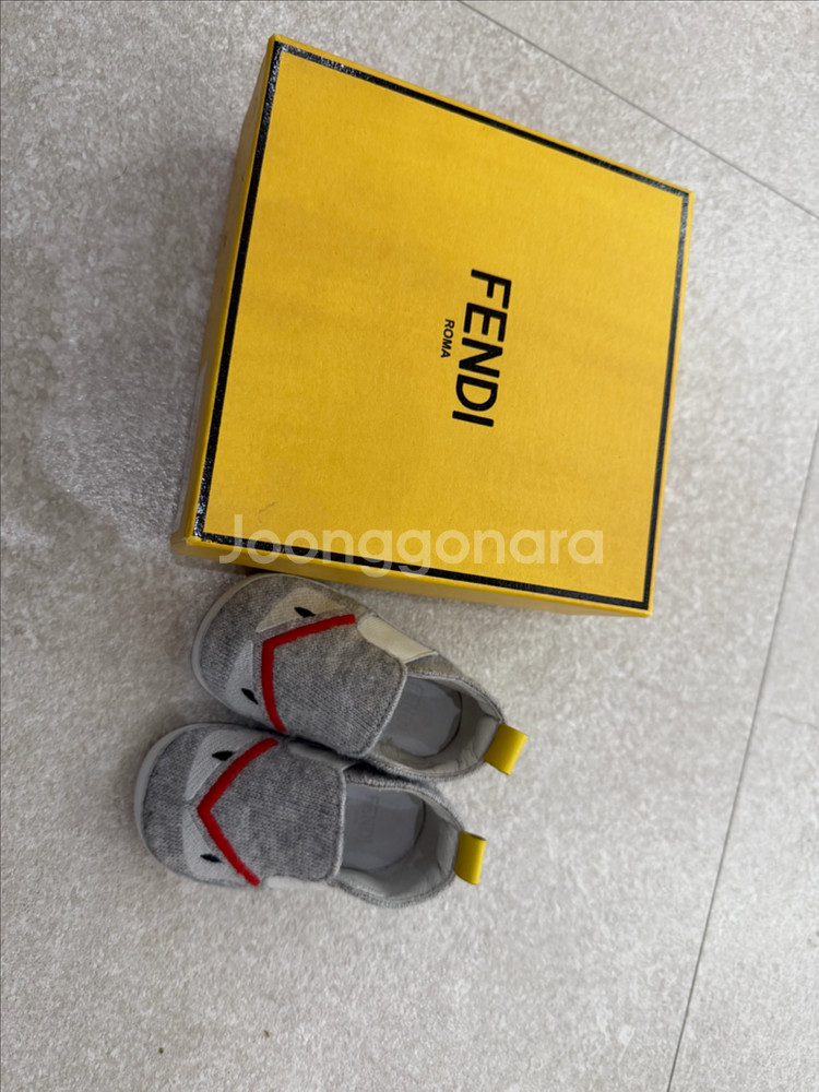 펜디 베이비 슈즈--3