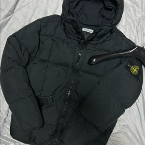 [xxl] 19fw 스톤아일랜드 크링클랩스 패딩 블랙