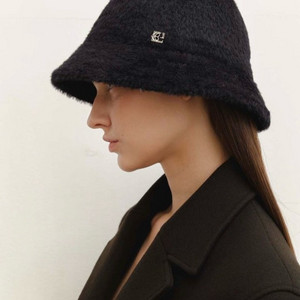 봉긋 러브비쥐 웜햇 핑크 겨울 버킷햇 헬렌카민스키