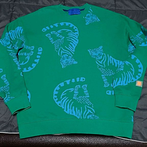 스위치123 호랑이맨투맨 105 가슴59 기장70