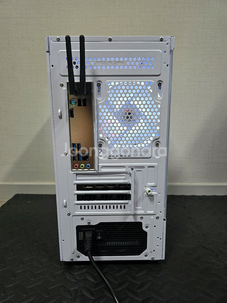 (안산)라이젠7 5700X,RTX5060 컴퓨터 본체--3