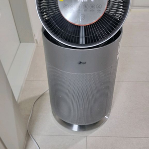 LG퓨리케어360 펫 모드 공기청정기 판매합니다