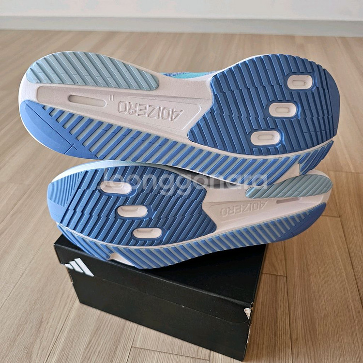 275 새제품) 아디제로 SL2 아쿠아 블루 런닝화 남자 270~275--5