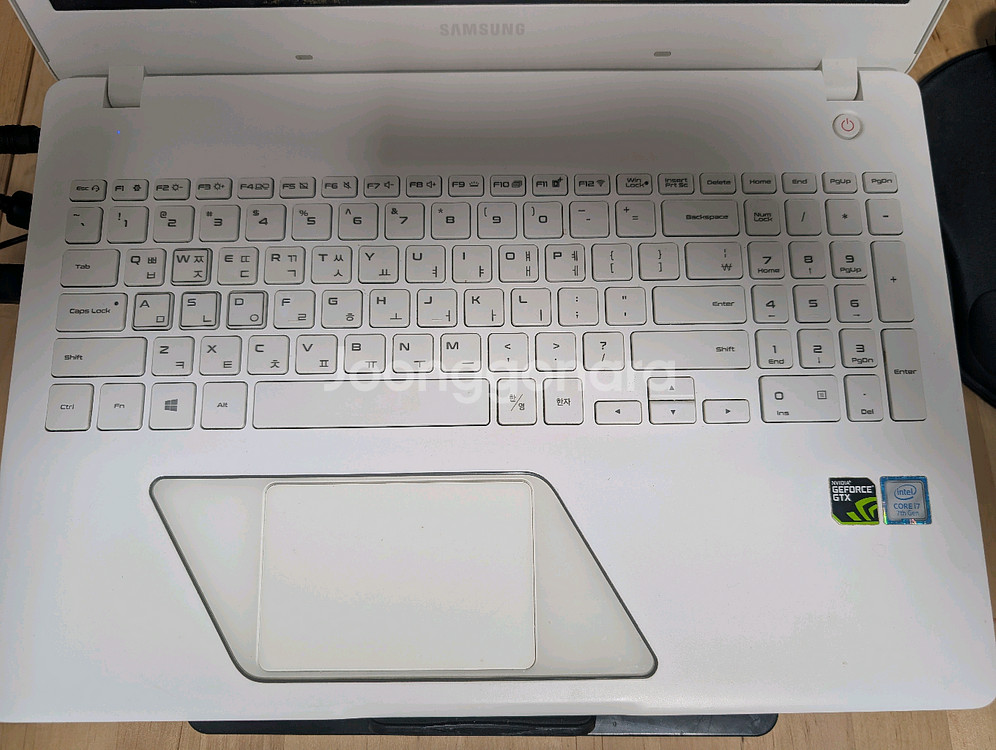 삼성 오디세이 노트북 i7-7700HQ GTX1050 16GB RAM--3