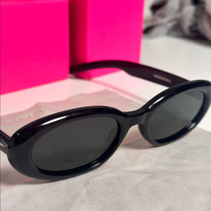 젠틀몬스터 반도네온 선글라스