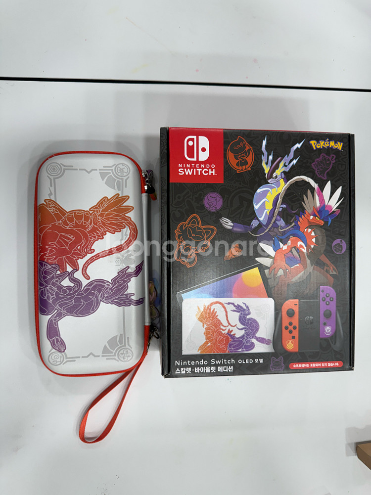 닌텐도 스위치 OLED 스칼렛바이올렛 에디션--3