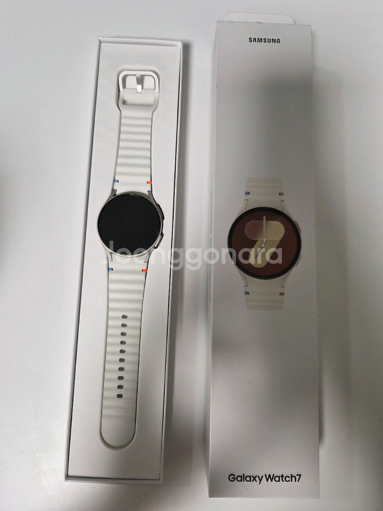 갤럭시 워치7 gps + 블루투스 40mm 팝니다--0