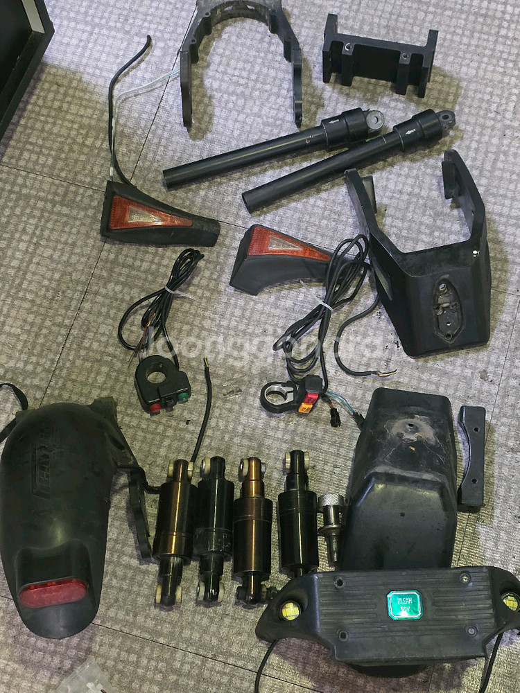 스피드웨이5 부품 팝니다 전동 킥보드--0