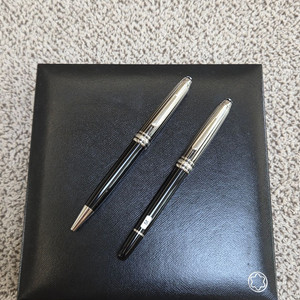 몽블랑 솔리테어 듀에 블랙&화이트 만년필 볼펜