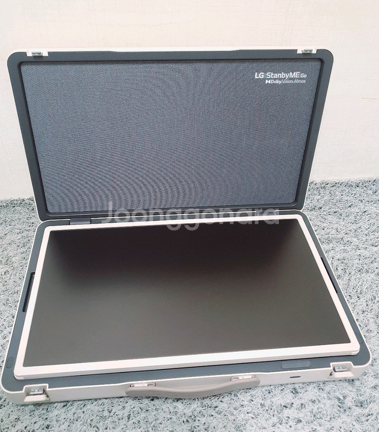 LG 스탠바이미 Go 27인치 휴대용 스크린--3