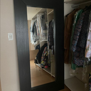 이케아 전신거울 MONGSTAD