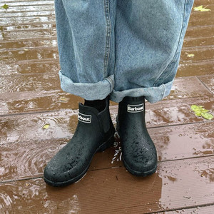 바버 웰링턴 숏 레인부츠