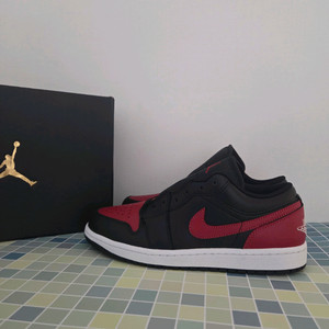 나이키 운동화 270 조던 새상품