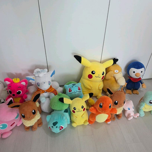 포켓몬 인형 세트 피카츄 이브이 꼬부기 몽땅2만원
