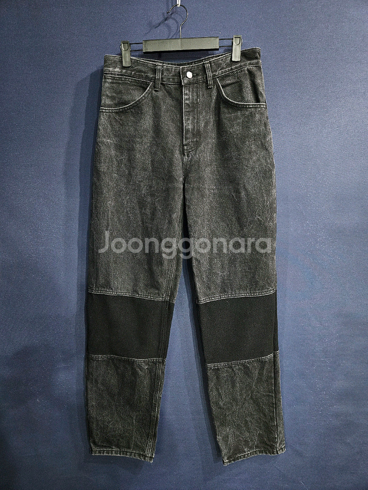 플라스틱 프로덕트 블랙컬러 남성 허리 30 데님팬츠--0