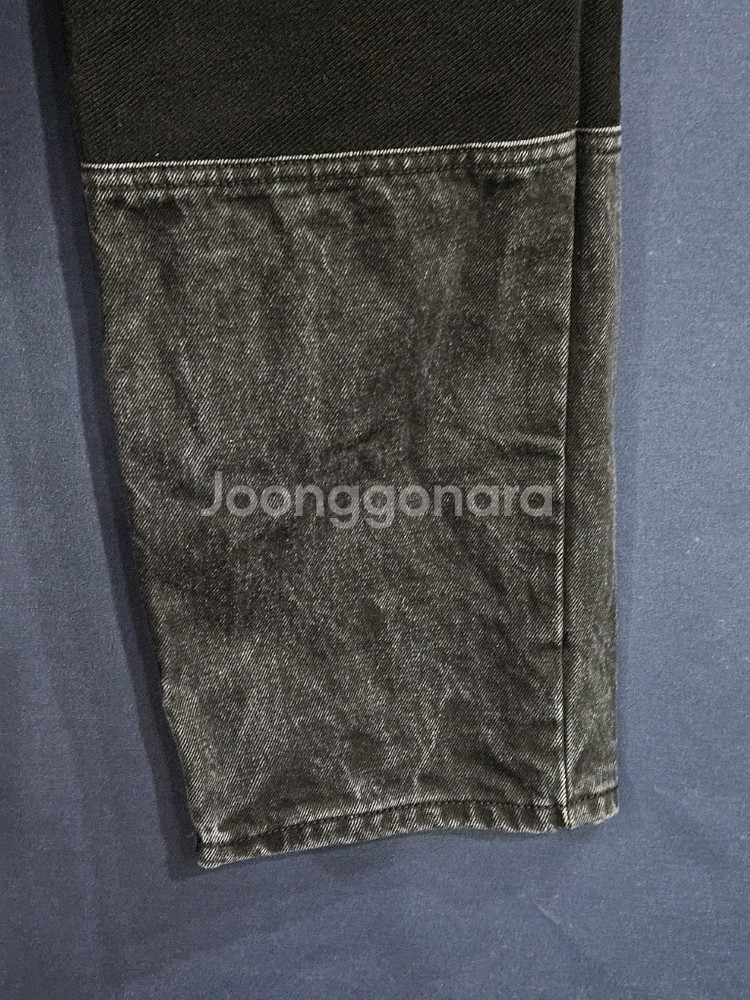 플라스틱 프로덕트 블랙컬러 남성 허리 30 데님팬츠--5