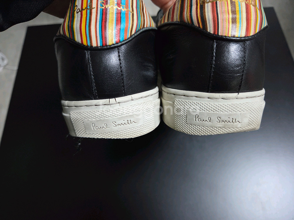 정품 블랙 폴스미스 스니커즈 41 (국내 265~270) 판매 합니다.--3