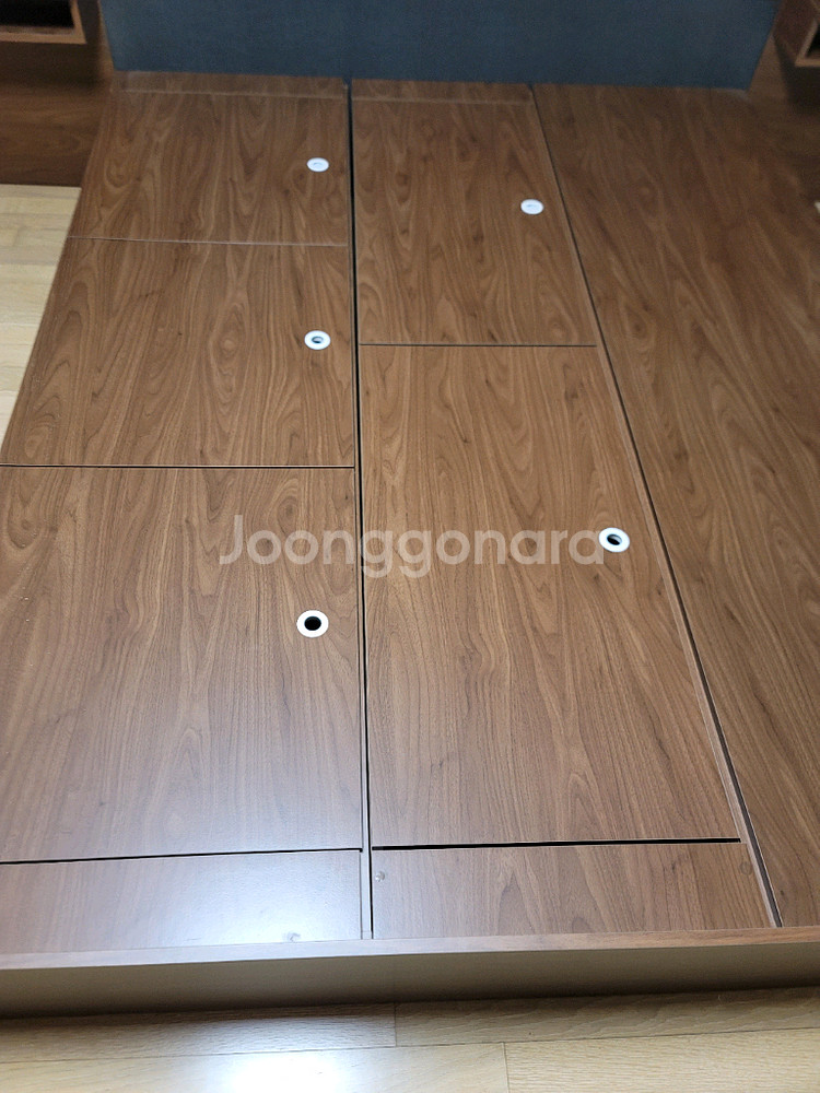 삼익가구 델루나 프리미엄 LED 빅수납 침대+협탁세트--6