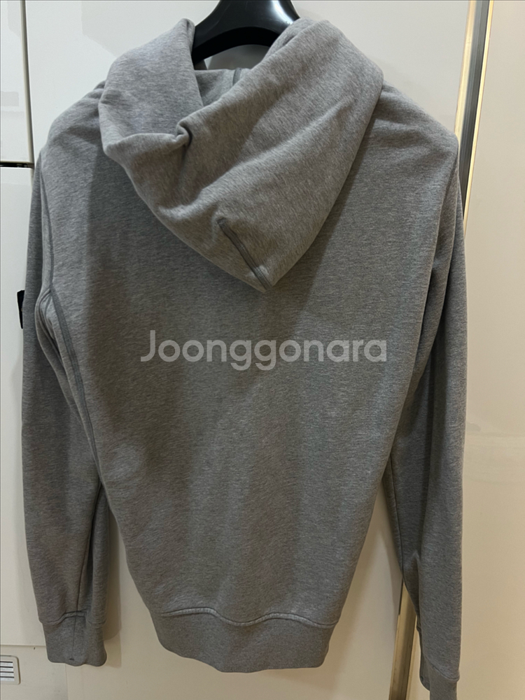 스톤아일랜드 그레이 후드집업 L (새상품급)--1