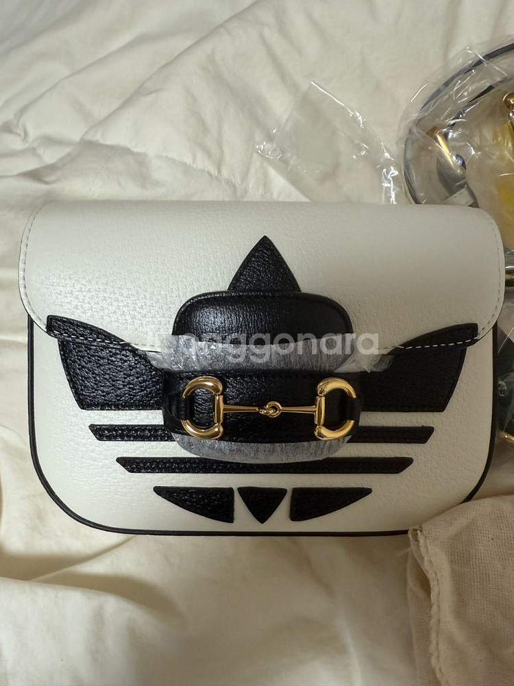 구찌 x 아디다스 콜라보 홀스빗가방 새상품--1