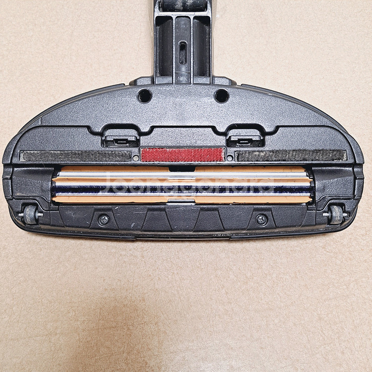 LG 코드제로 18v 무선청소기만 부품용 배터리없음 충전기없음 청소기만--4