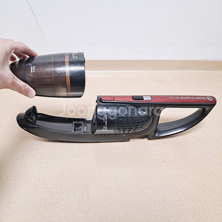 LG 코드제로 18v 무선청소기만 부품용 배터리없음 충전기없음 청소기만--6