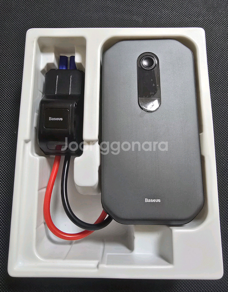 Baseus 차량용 점프 스타터 판매합니다.--2