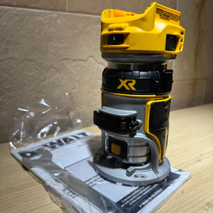 디월트 트리머 무선트리머