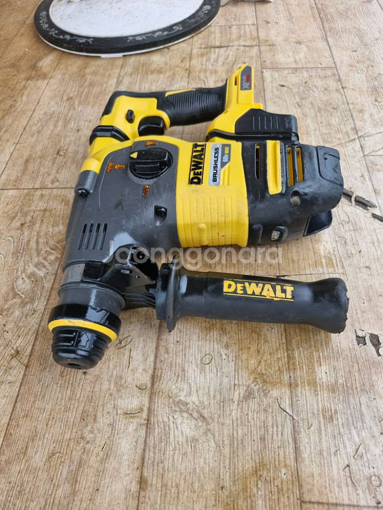 디월트충전함마드릴DCH333본체만--5