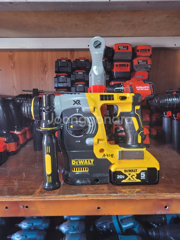 디월트충전함마드릴DCH273AVR.로타리 앙카드릴.A3--5