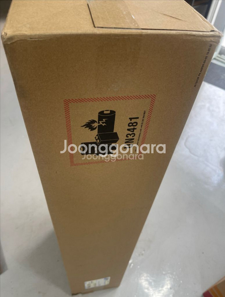 다이슨 v15s 디텍트 서브마린컴플리트 골드 미개봉--0