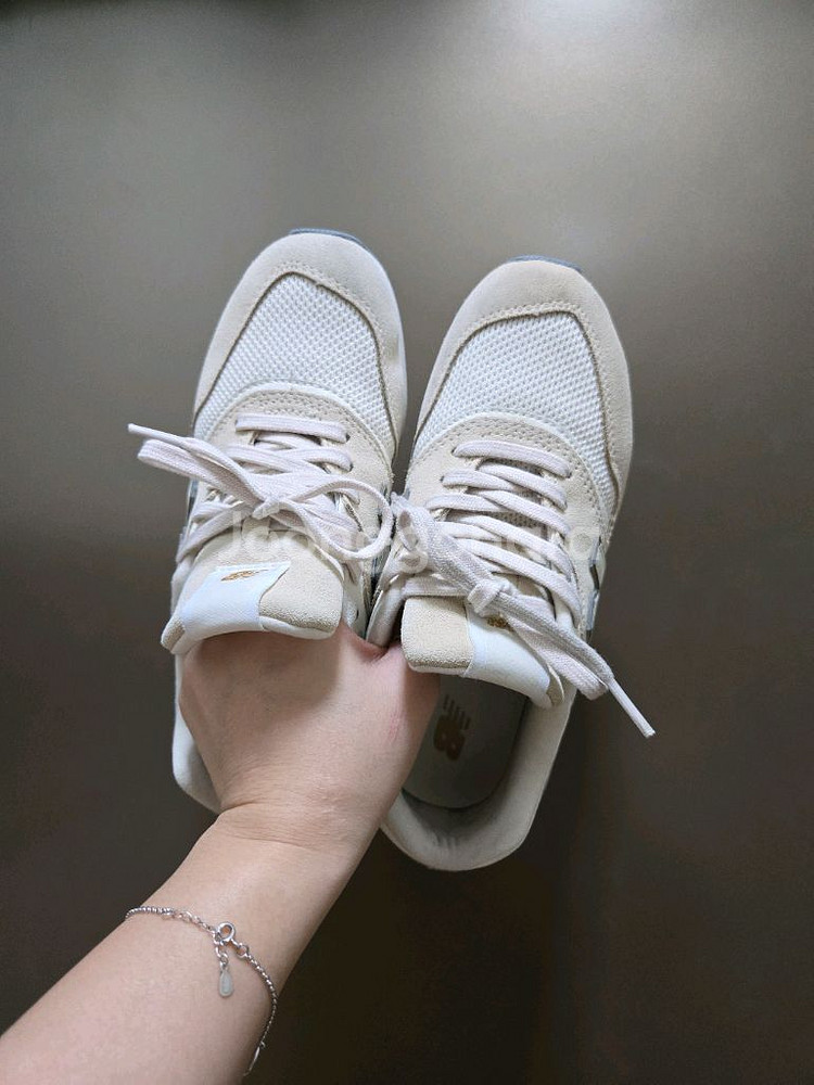 뉴발란스 운동화 225mm--0