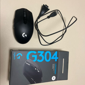로지텍 G304 게이밍 마우스