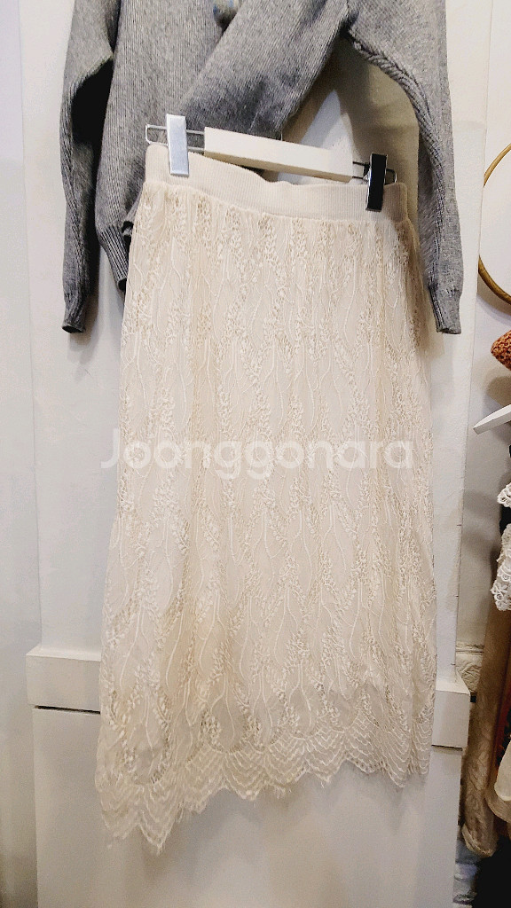 폼폼 가디건. 리버시블 레이스. 니트스커트--11