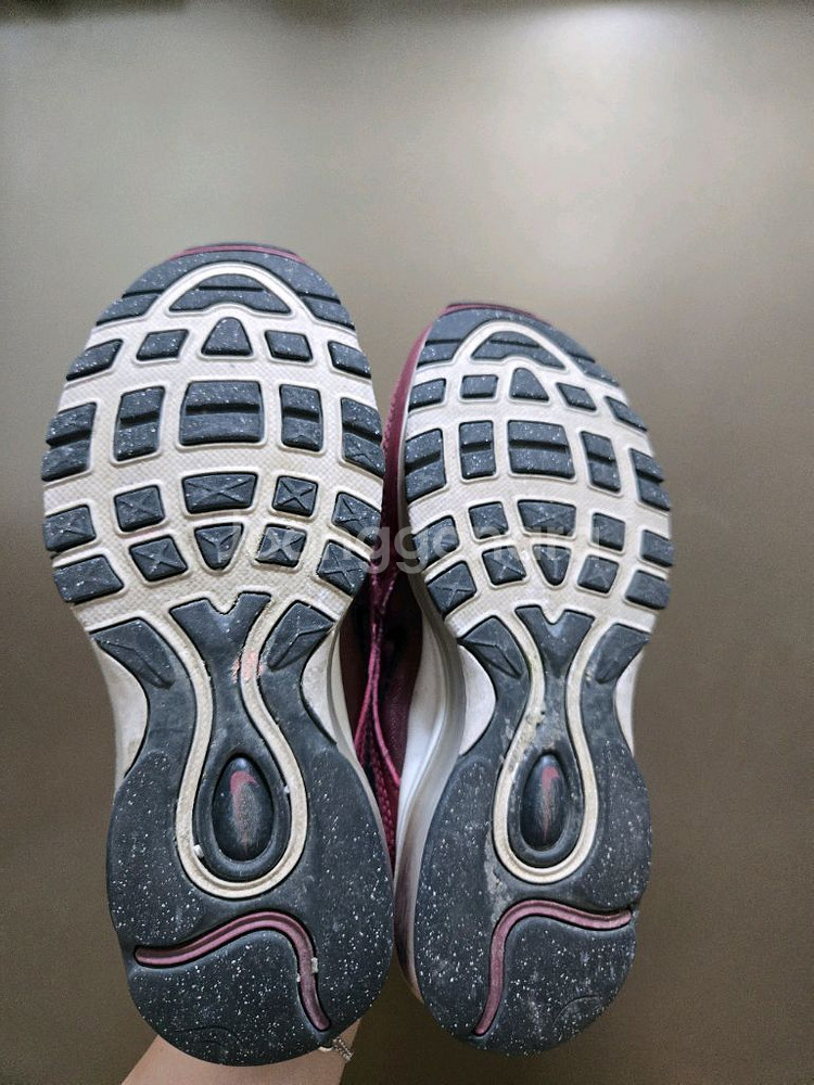 나이키 에어맥스97 운동화 225mm--2