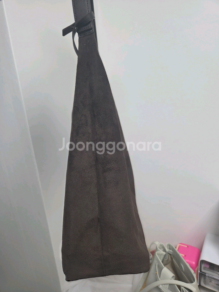 오브하 플럼 스웨이드 호보백--2