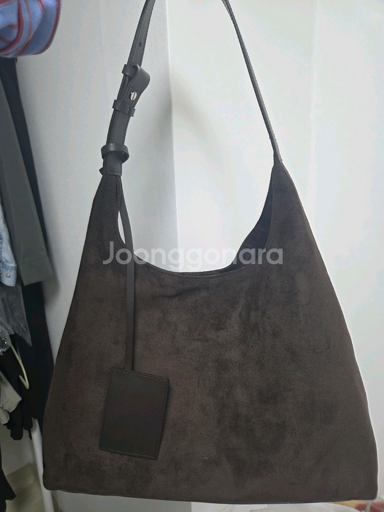 오브하 플럼 스웨이드 호보백--1