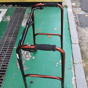 에이스 어르신용 보행기