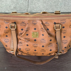 MCM 정품 비세토스 토드백