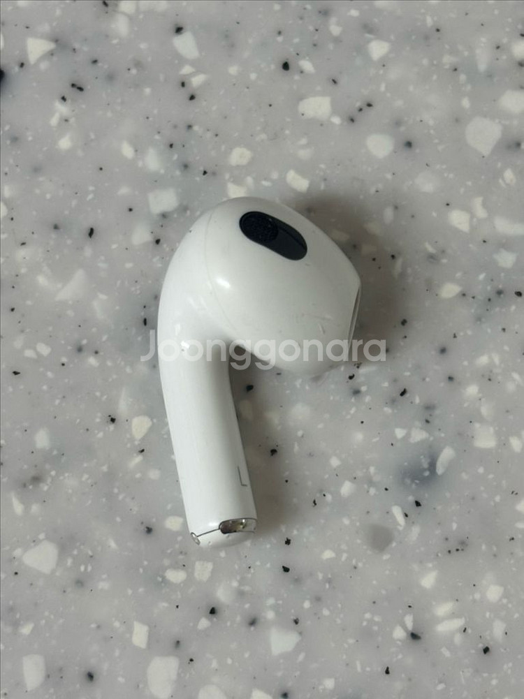 에어팟3세대 왼쪽 상태넘짱 급처요!!--0