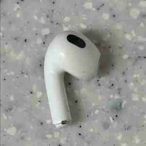 에어팟3세대 왼쪽 상태넘짱 급처요!!